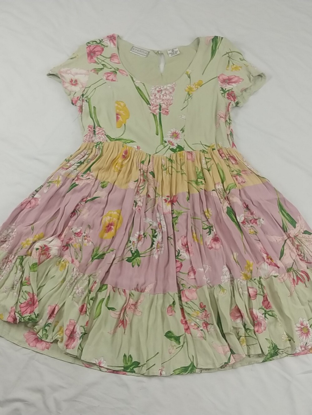 Starina Floral Tiered Mini Dress Womens M Mixed Print Alined Cottage Coquette